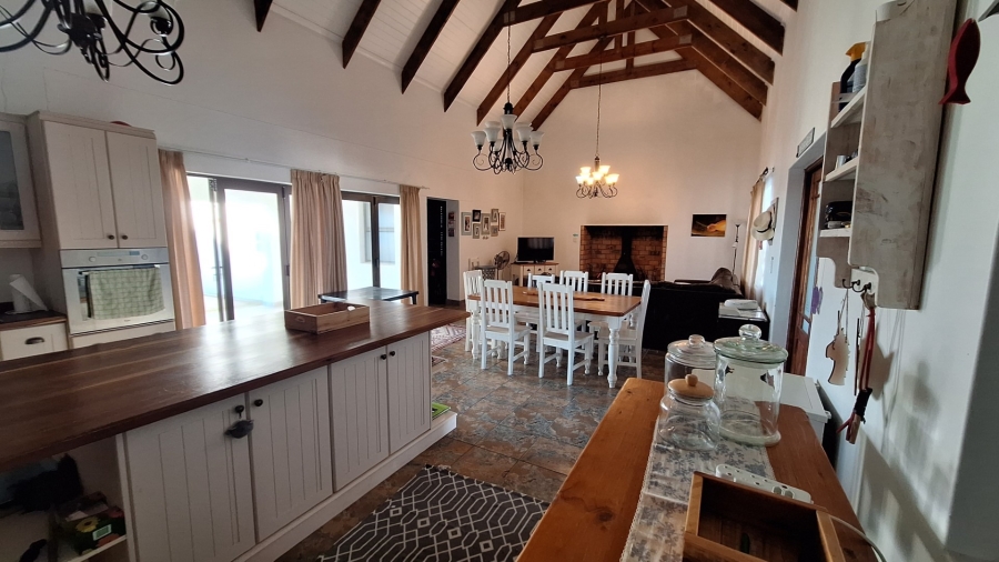 4 Bedroom Property for Sale in Dwarskersbos Western Cape